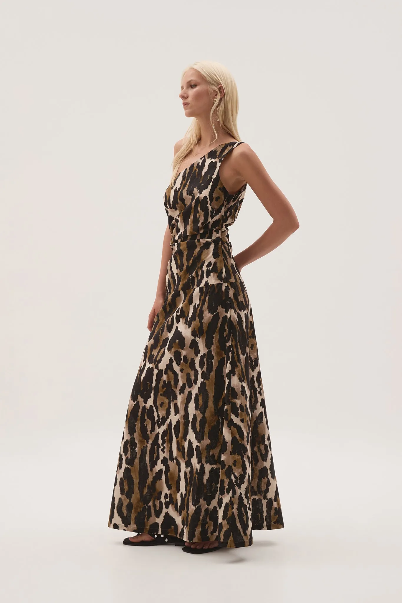 Daze One Shoulder Maxi Dress