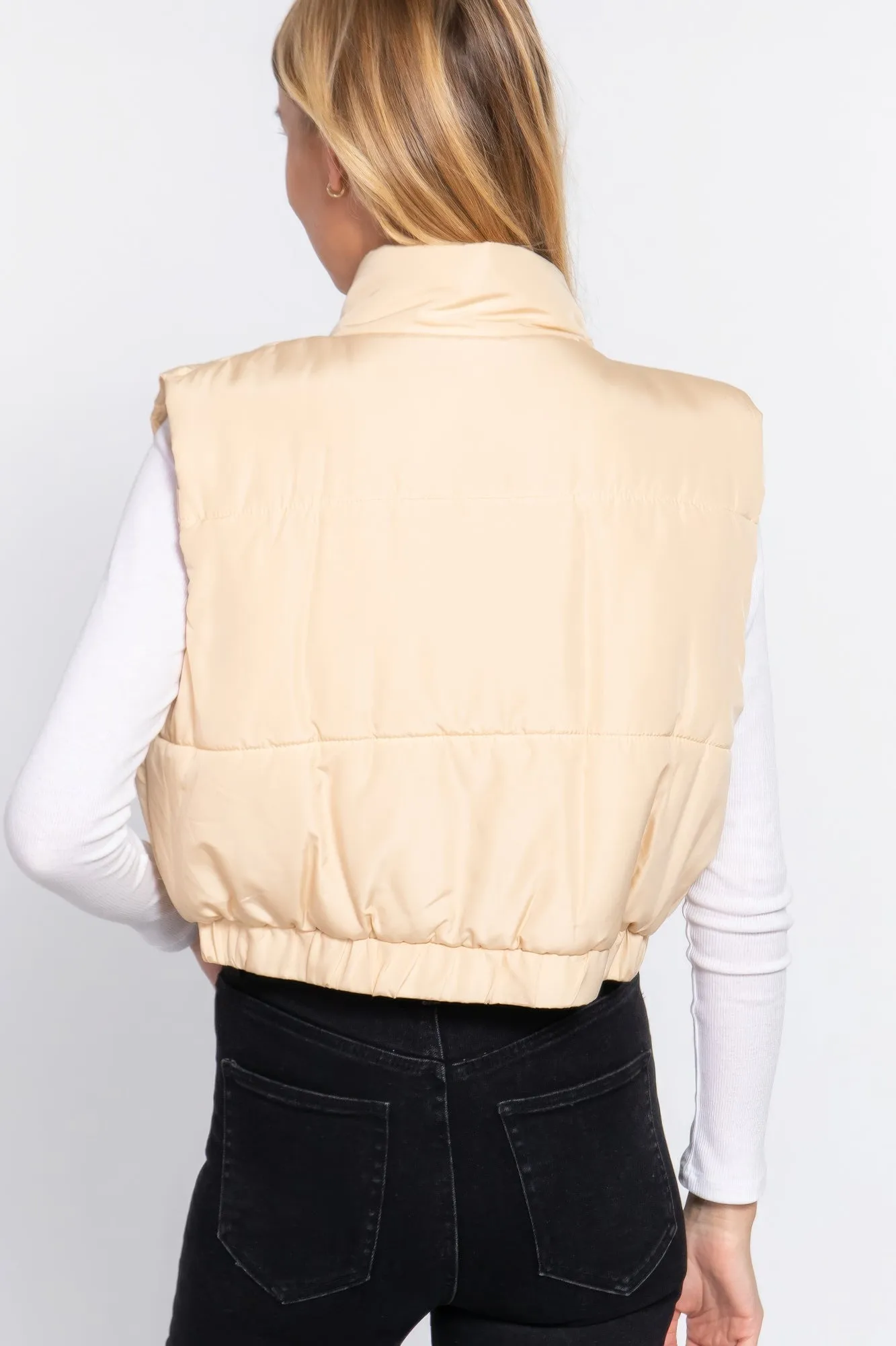 Lightweight Quilted Puffer Padding Vest with Button Closure